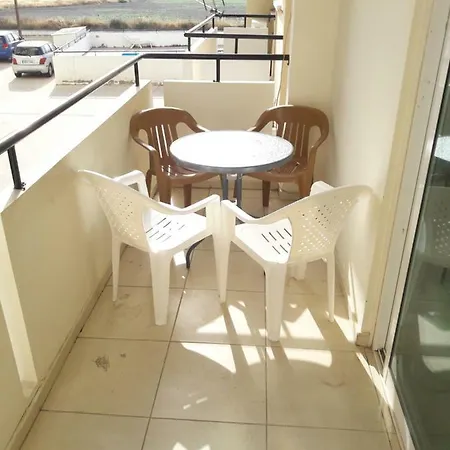 Apartment Makezi